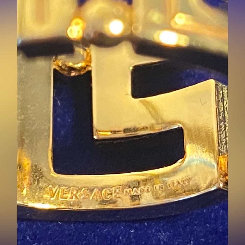 🔥 VERSACE ~ FIRM ~ Greca ~ Ring ~ Sz 21 ~ NWT ~ Authentic ✨💫✨ - Picture 3 of 14
